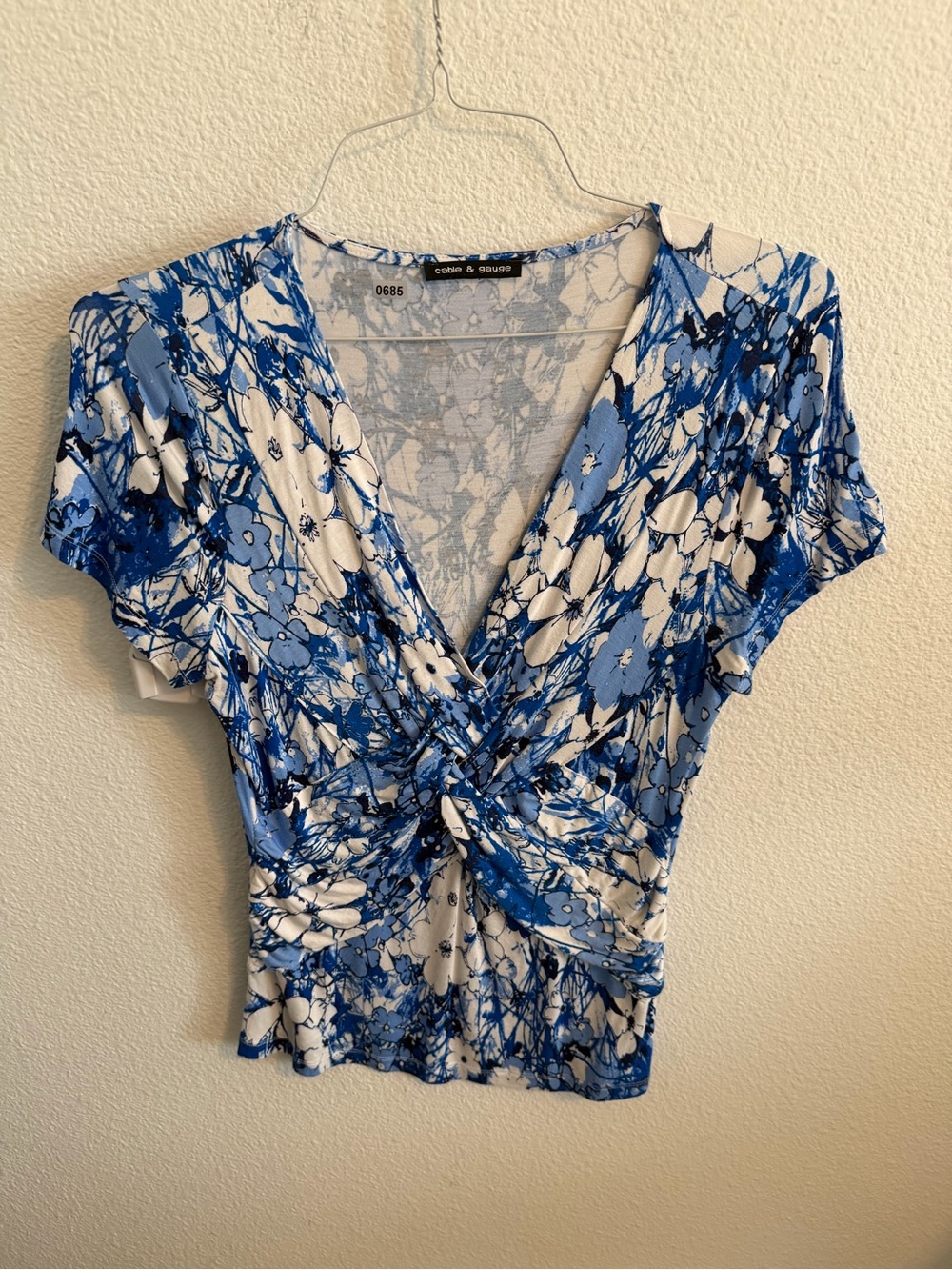 Chelsea & Theodore Blue and White Floral Twist-Knot Crop Top